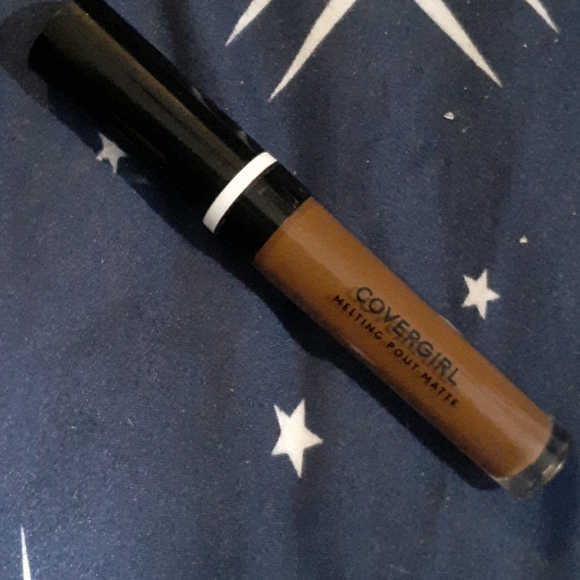 Covergirl - Picture 1 of 1